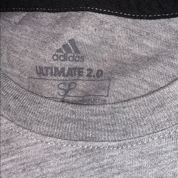 adidas shirt - Picture 3 of 3